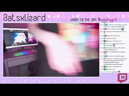 ❤️ GAMER VERGISST, DEN STREAM ABZUSCHALTEN UND SPRITZT LIVE AUF SENDUNG ❤ Porn video bei uns ﹏