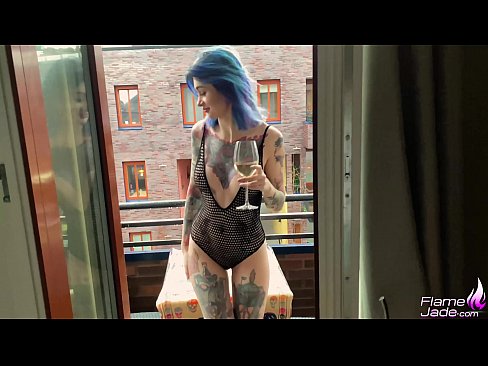 ❤️ Großartiges Mädchen lutscht mit einem Schluck und fickt leidenschaftlich unter freiem Himmel ❤ Porn video bei uns ﹏